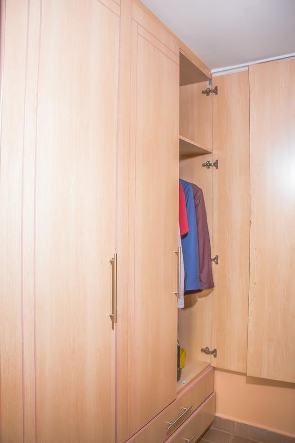 Nemadek Royal Park Apartment ไนโรบี ภายนอก รูปภาพ